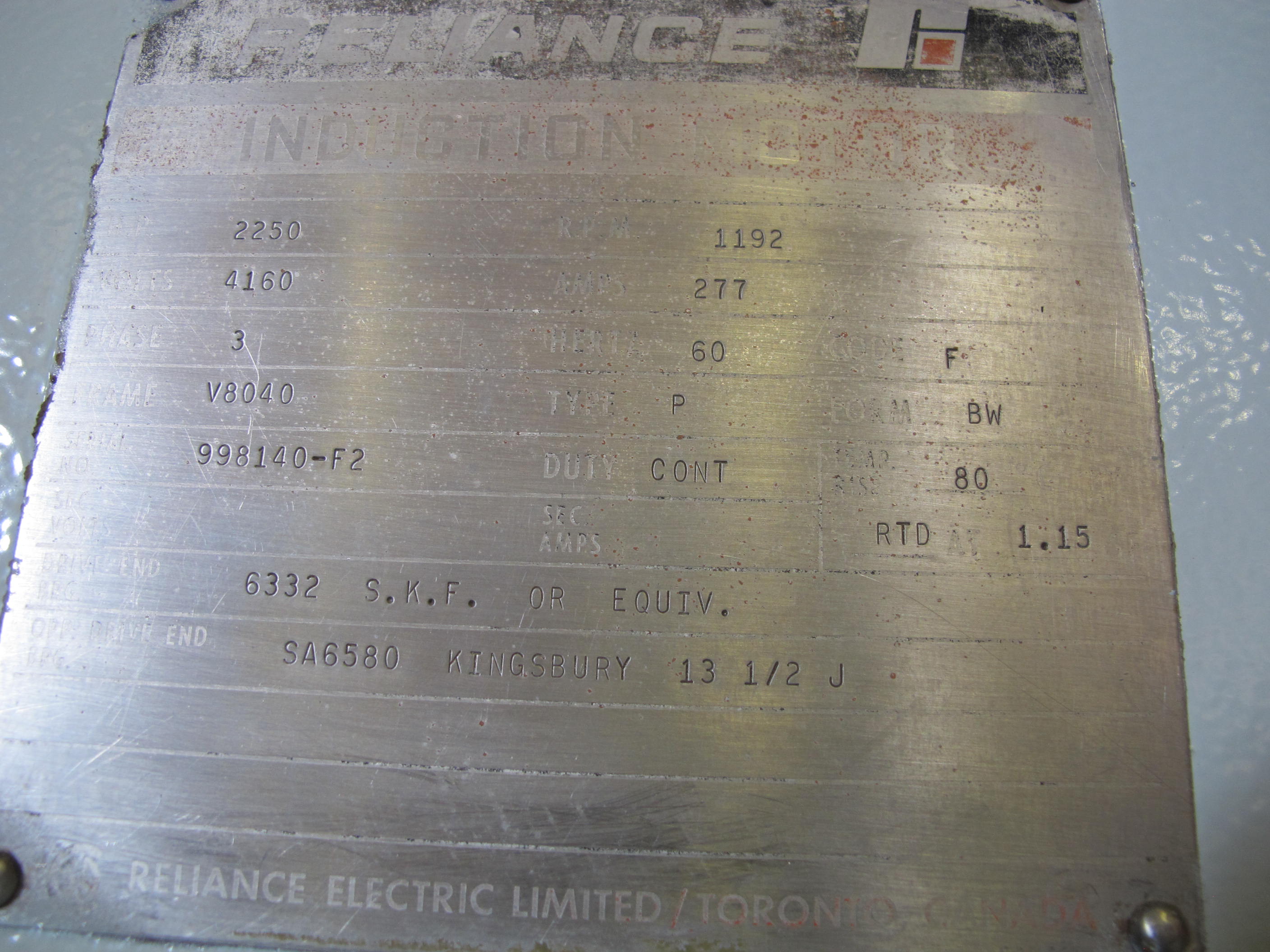 MOTOR, ELECTRIC TYPE, 2250 HORSEPOWER, 4160VAC ELEC RATING, 1200 RATED RPM, V8040 FRAME, 276FLC AMPS, WEATHERPROOF ENCLOSURE, 1.15 SERVICE FACTOR. WITH 6 1000WATT, 3/60/575VOLT HEATERS, OPERATED AT 480VAC (W-50) LOADING & HANDLING FEE $500-